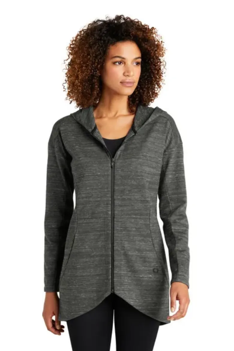 LOG823_tarmacgreyheather_model_front.jpg