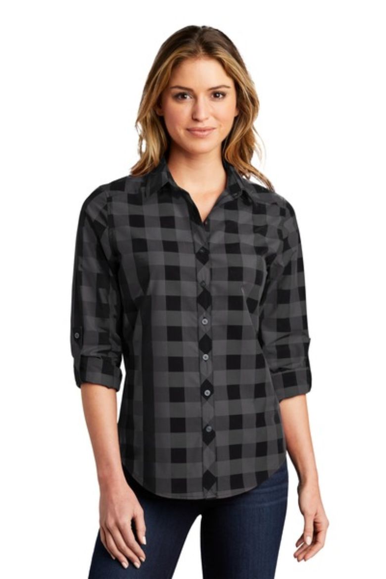 LW670_black_model_front.jpg